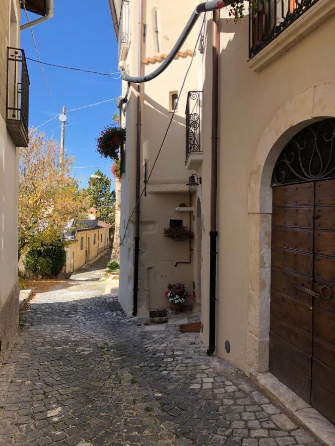 Visione Via Peltuino 19 Apartment Prata d'Ansidonia Exterior photo